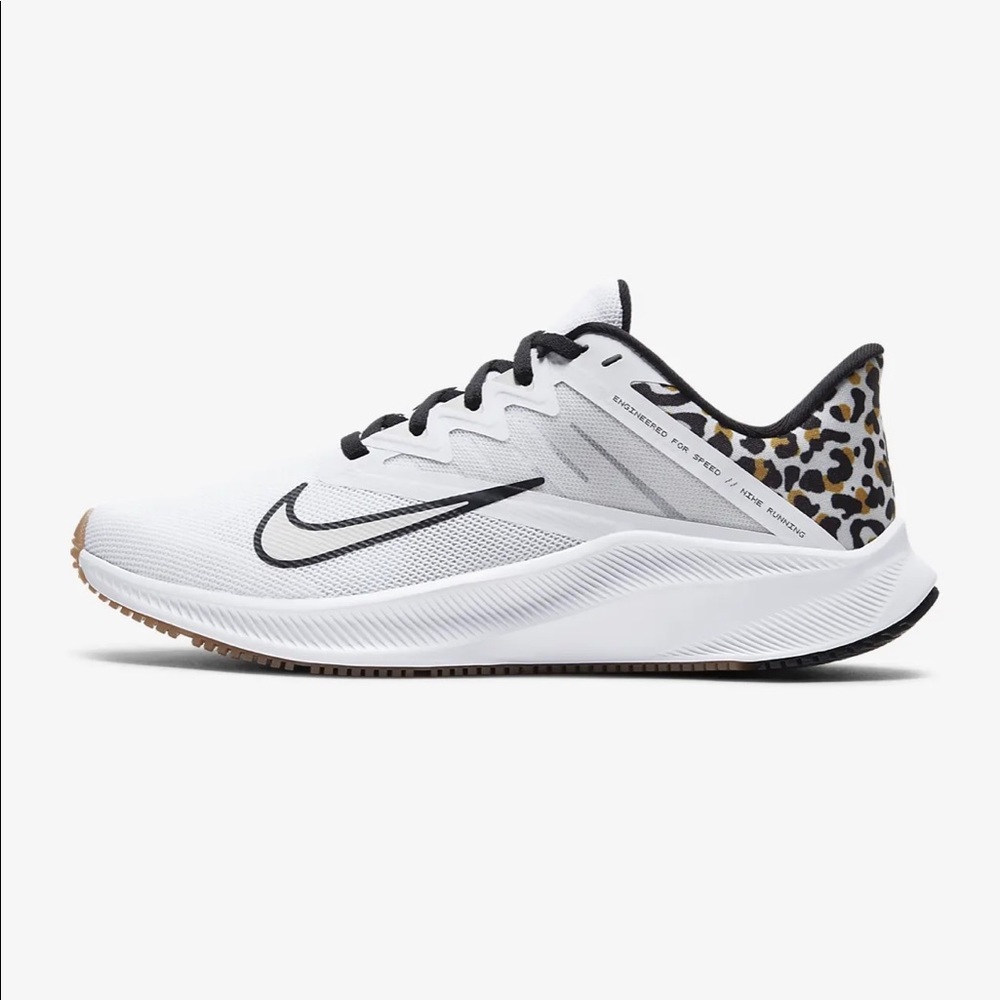 Nike Quest 3 Premium Shoes New in Box